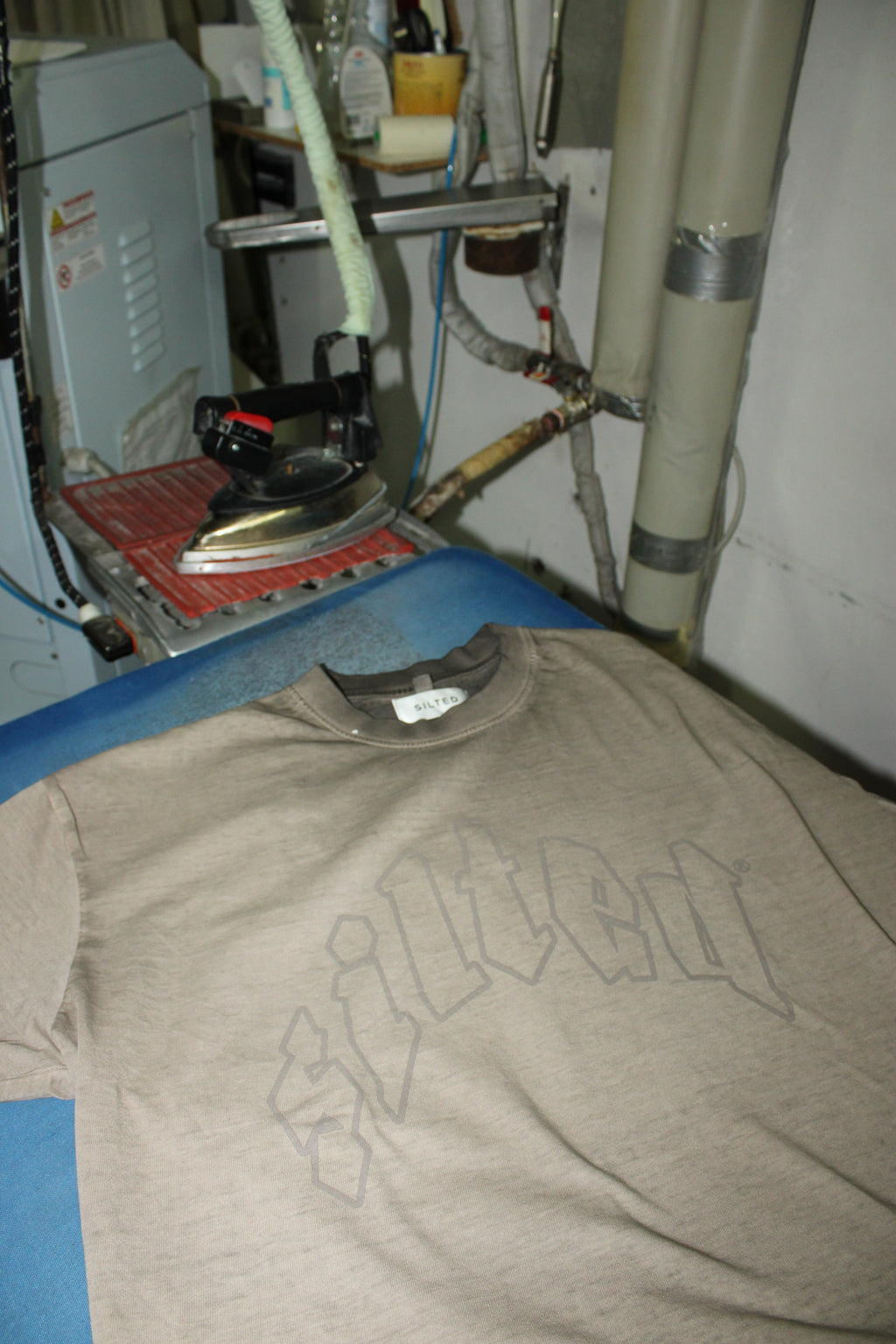 T-shirt washed Logo